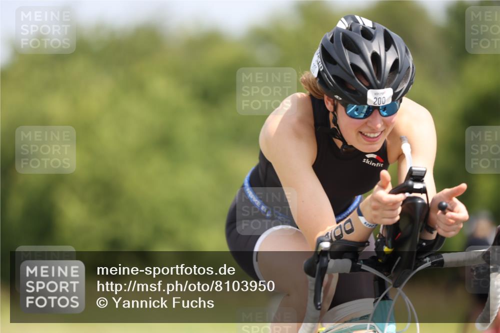 22.06.2025 - Viking Triathlon Yannick Fuchs http://msf.ph/oto/8103950 22.06.2025 12:07:18 Radfahren 3, 24, 143, 200, 469 meine-sportfotos.de