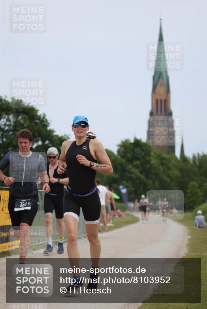 22.06.2025 - Viking Triathlon H.Heesch http://msf.ph/oto/8103952 22.06.2025 13:23:03 Laufen 200, 297, 384, 487 meine-sportfotos.de