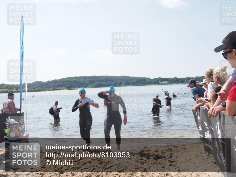 22.06.2025 - Viking Triathlon MichiJ http://msf.ph/oto/8103953 22.06.2025 10:46:58 Schwimmen 36, 378, 498, 515 meine-sportfotos.de