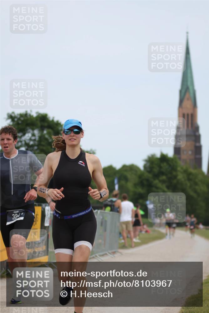 22.06.2025 - Viking Triathlon H.Heesch http://msf.ph/oto/8103967 22.06.2025 13:23:03 Laufen 200, 297, 384, 487 meine-sportfotos.de