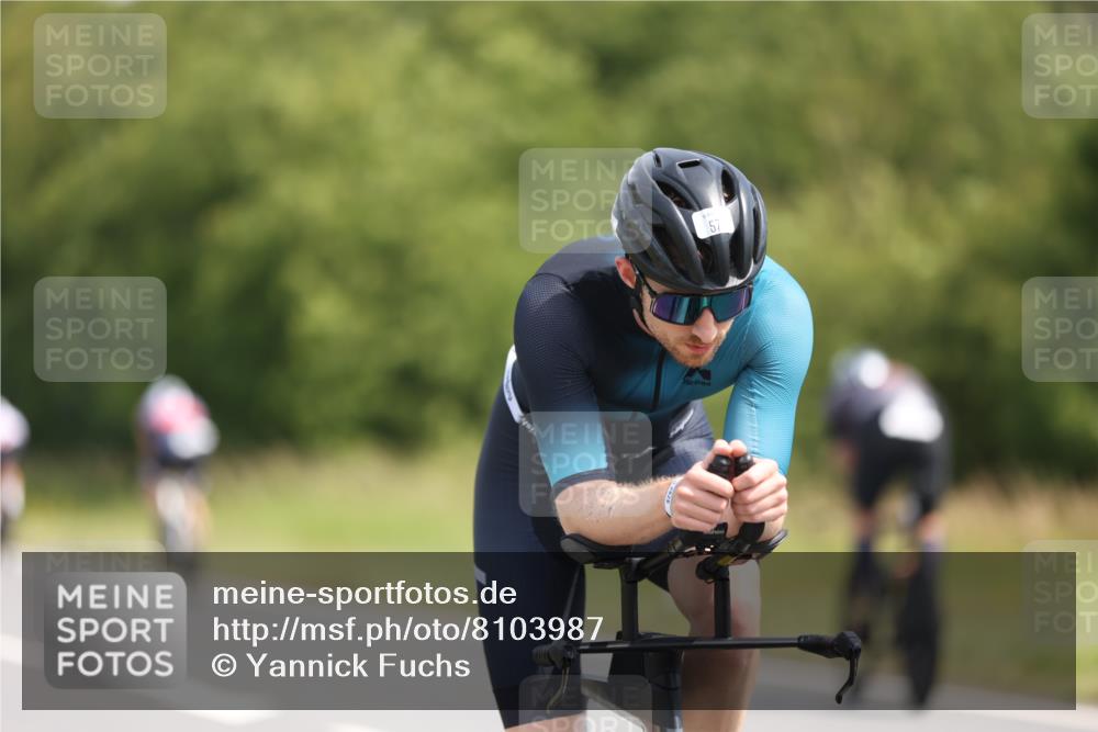 22.06.2025 - Viking Triathlon Yannick Fuchs http://msf.ph/oto/8103987 22.06.2025 11:27:30 Radfahren 57, 172, 258, 289, 359, 367 meine-sportfotos.de