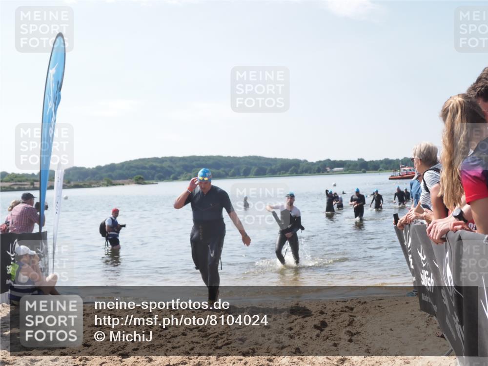 22.06.2025 - Viking Triathlon MichiJ http://msf.ph/oto/8104024 22.06.2025 10:47:07 Schwimmen 36, 51, 74, 378, 421 meine-sportfotos.de