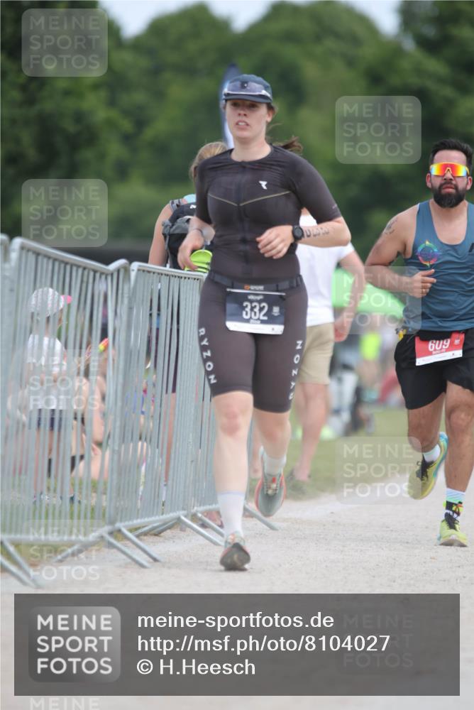 22.06.2025 - Viking Triathlon H.Heesch http://msf.ph/oto/8104027 22.06.2025 13:23:18 Laufen 289, 332, 609 meine-sportfotos.de