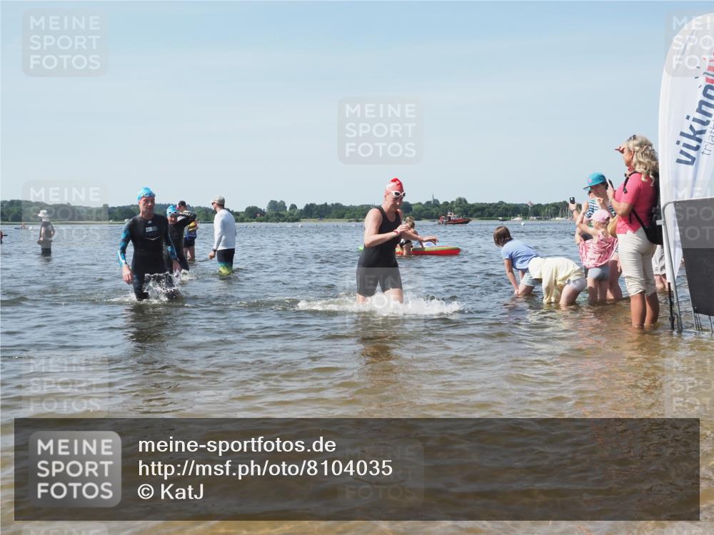 22.06.2025 - Viking Triathlon KatJ http://msf.ph/oto/8104035 22.06.2025 10:35:13 Schwimmen 139, 157, 204, 296, 365, 495, 508, 632, 660 meine-sportfotos.de