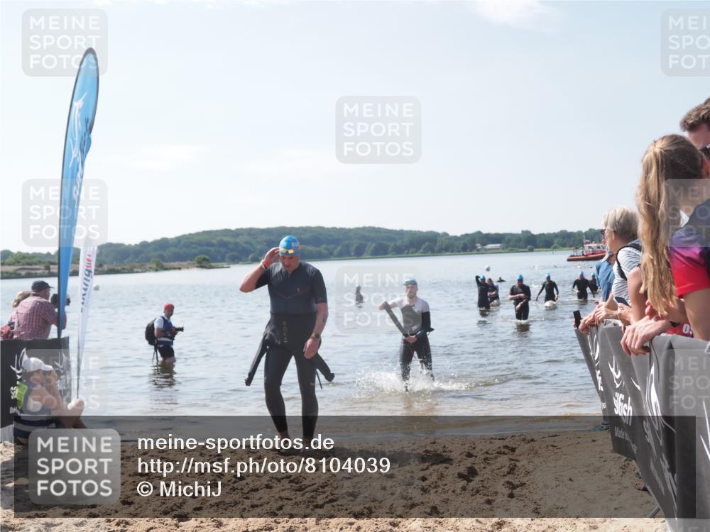 22.06.2025 - Viking Triathlon MichiJ http://msf.ph/oto/8104039 22.06.2025 10:47:08 Schwimmen 36, 51, 74, 378, 421 meine-sportfotos.de