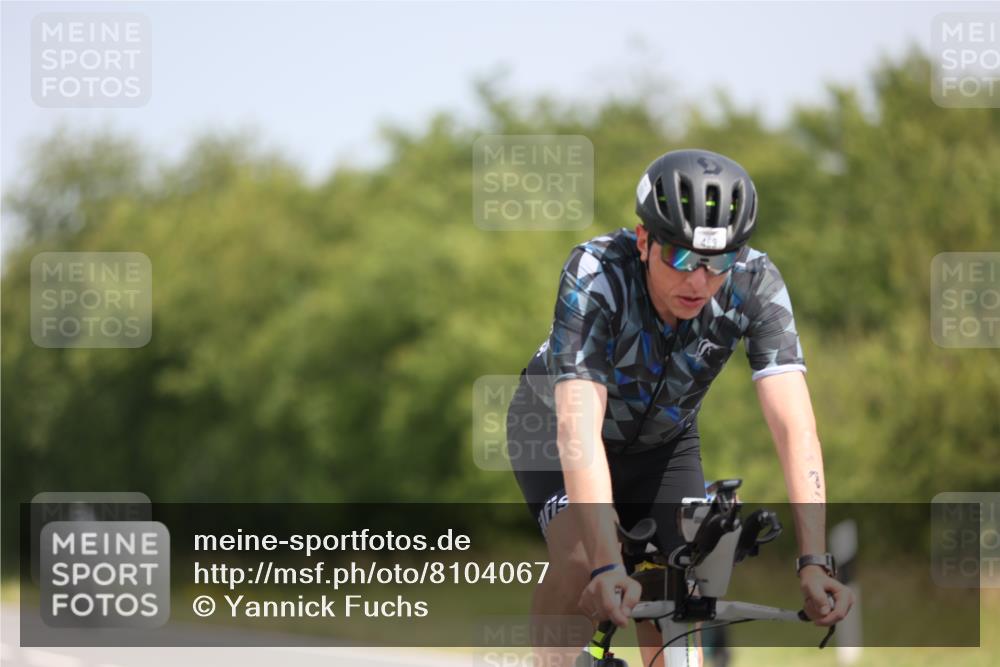 22.06.2025 - Viking Triathlon Yannick Fuchs http://msf.ph/oto/8104067 22.06.2025 12:07:24 Radfahren 21, 469 meine-sportfotos.de