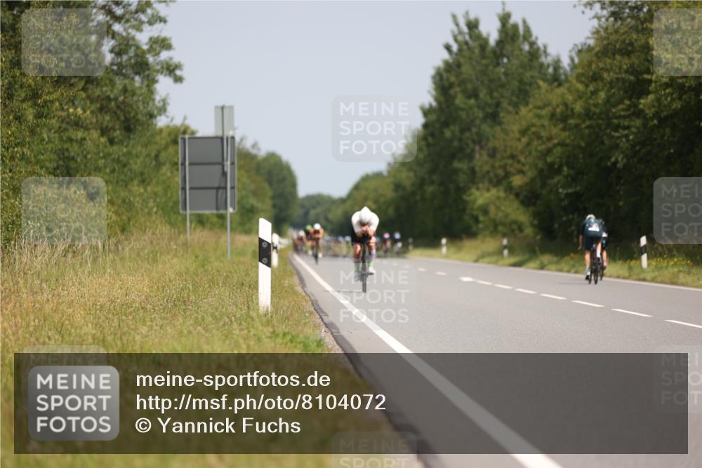 22.06.2025 - Viking Triathlon Yannick Fuchs http://msf.ph/oto/8104072 22.06.2025 12:07:25 Radfahren 21, 469 meine-sportfotos.de