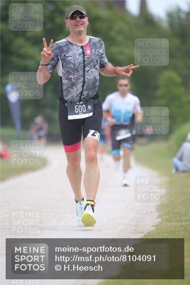 22.06.2025 - Viking Triathlon H.Heesch http://msf.ph/oto/8104091 22.06.2025 13:23:26 Laufen 332, 500, 540, 609 meine-sportfotos.de