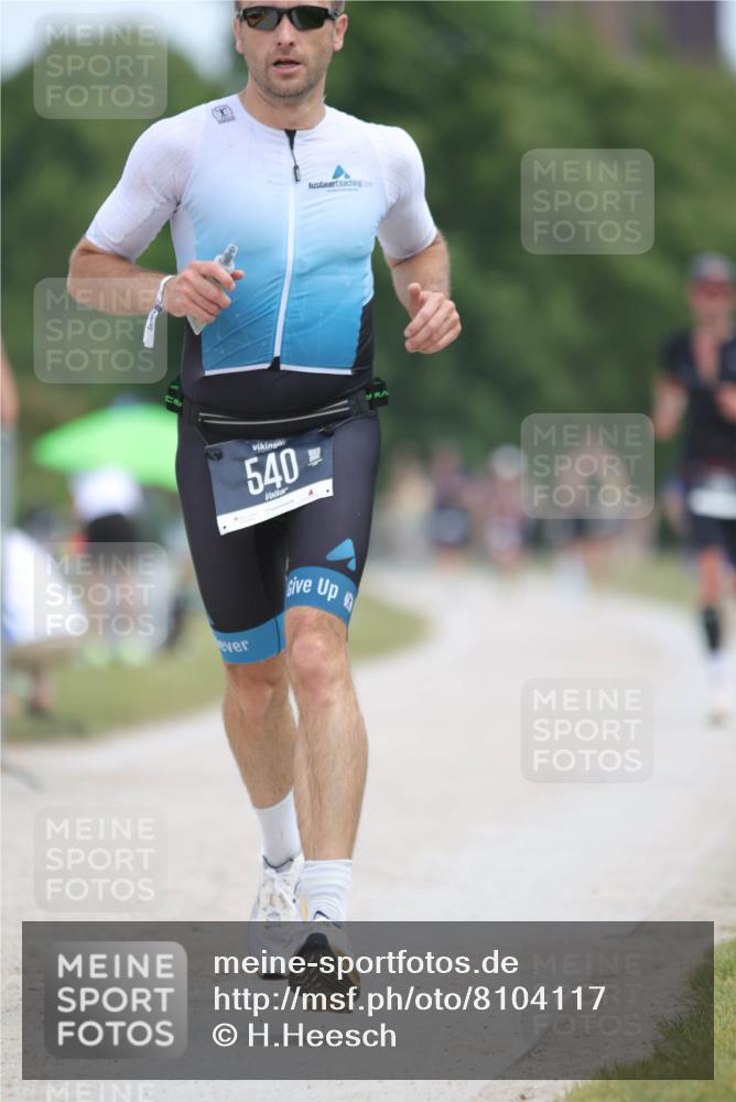 22.06.2025 - Viking Triathlon H.Heesch http://msf.ph/oto/8104117 22.06.2025 13:23:31 Laufen 188, 500, 540 meine-sportfotos.de