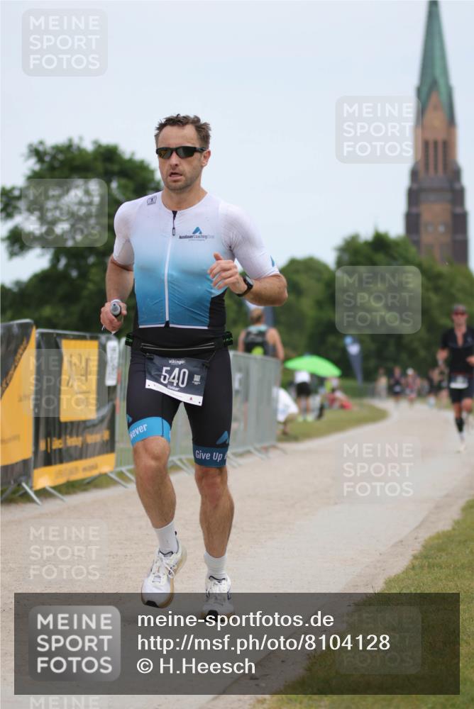 22.06.2025 - Viking Triathlon H.Heesch http://msf.ph/oto/8104128 22.06.2025 13:23:33 Laufen 188, 500, 540 meine-sportfotos.de