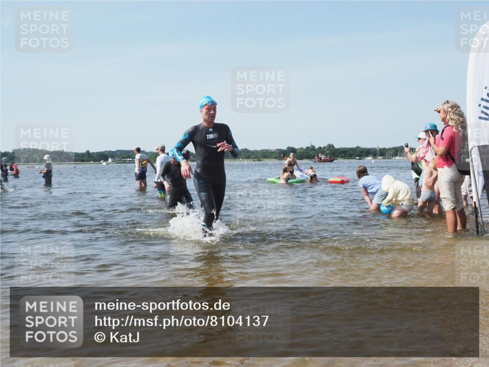 22.06.2025 - Viking Triathlon KatJ http://msf.ph/oto/8104137 22.06.2025 10:35:15 Schwimmen 139, 157, 204, 296, 365, 508, 632, 660 meine-sportfotos.de