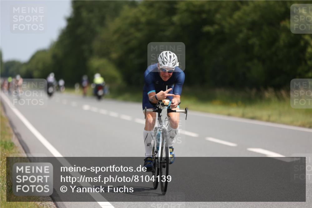 22.06.2025 - Viking Triathlon Yannick Fuchs http://msf.ph/oto/8104139 22.06.2025 11:27:47 Radfahren 222, 397, 513 meine-sportfotos.de