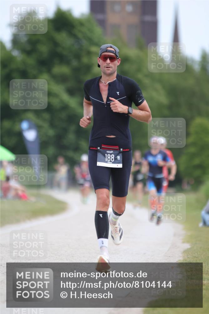 22.06.2025 - Viking Triathlon H.Heesch http://msf.ph/oto/8104144 22.06.2025 13:23:35 Laufen 188, 540 meine-sportfotos.de