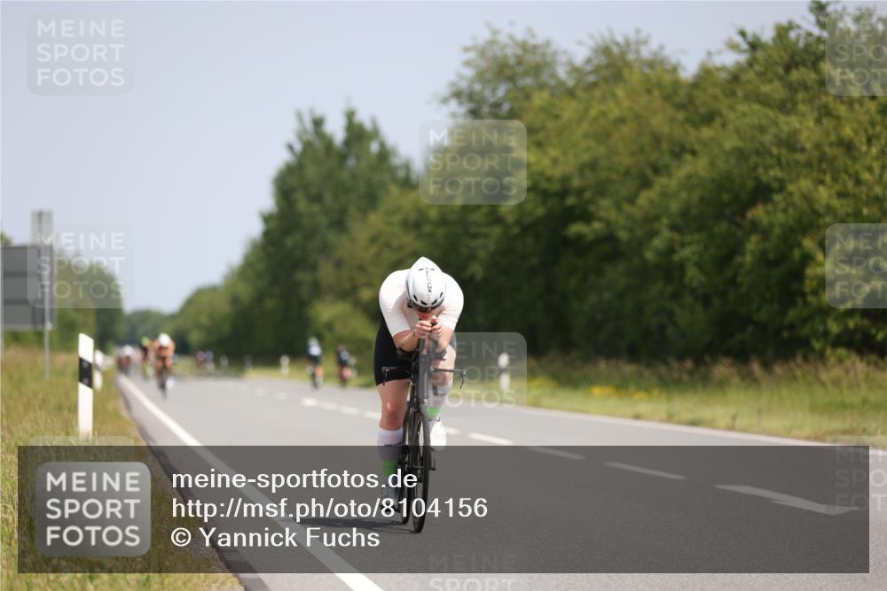 22.06.2025 - Viking Triathlon Yannick Fuchs http://msf.ph/oto/8104156 22.06.2025 12:07:29 Radfahren 21, 382 meine-sportfotos.de