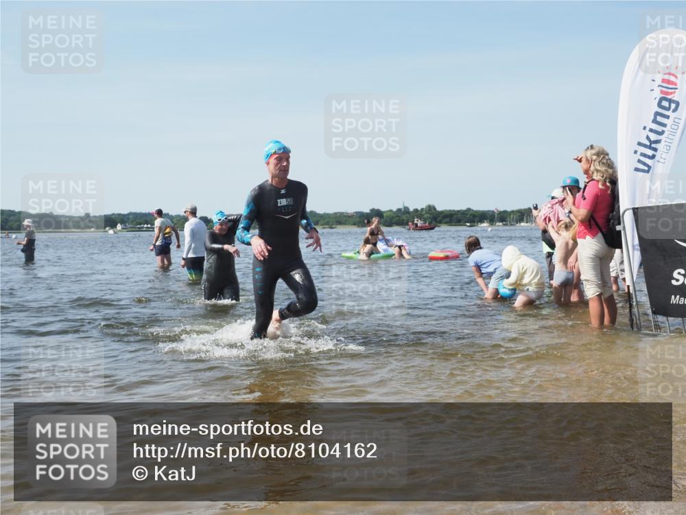 22.06.2025 - Viking Triathlon KatJ http://msf.ph/oto/8104162 22.06.2025 10:35:16 Schwimmen 139, 157, 204, 296, 320, 365, 395, 508, 632, 660 meine-sportfotos.de