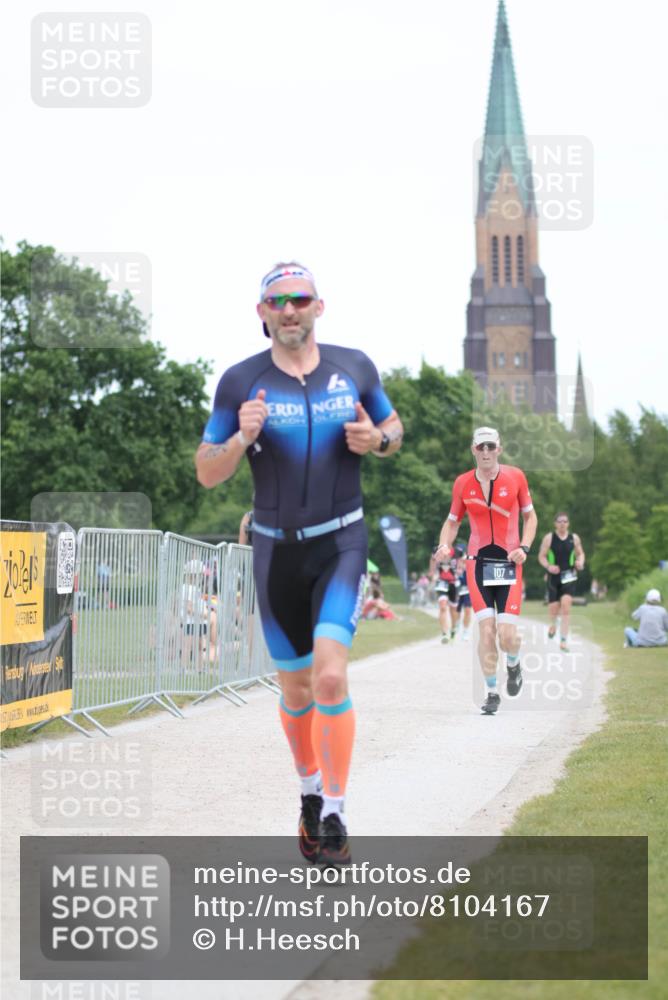 22.06.2025 - Viking Triathlon H.Heesch http://msf.ph/oto/8104167 22.06.2025 13:23:46 Laufen 107, 394 meine-sportfotos.de