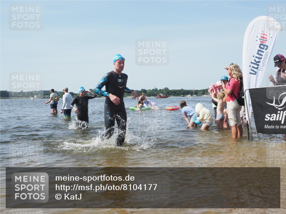 22.06.2025 - Viking Triathlon KatJ http://msf.ph/oto/8104177 22.06.2025 10:35:16 Schwimmen 139, 157, 204, 296, 320, 365, 395, 508, 632, 660 meine-sportfotos.de