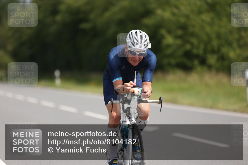 22.06.2025 - Viking Triathlon Yannick Fuchs http://msf.ph/oto/8104182 22.06.2025 11:27:47 Radfahren 222, 397, 513 meine-sportfotos.de