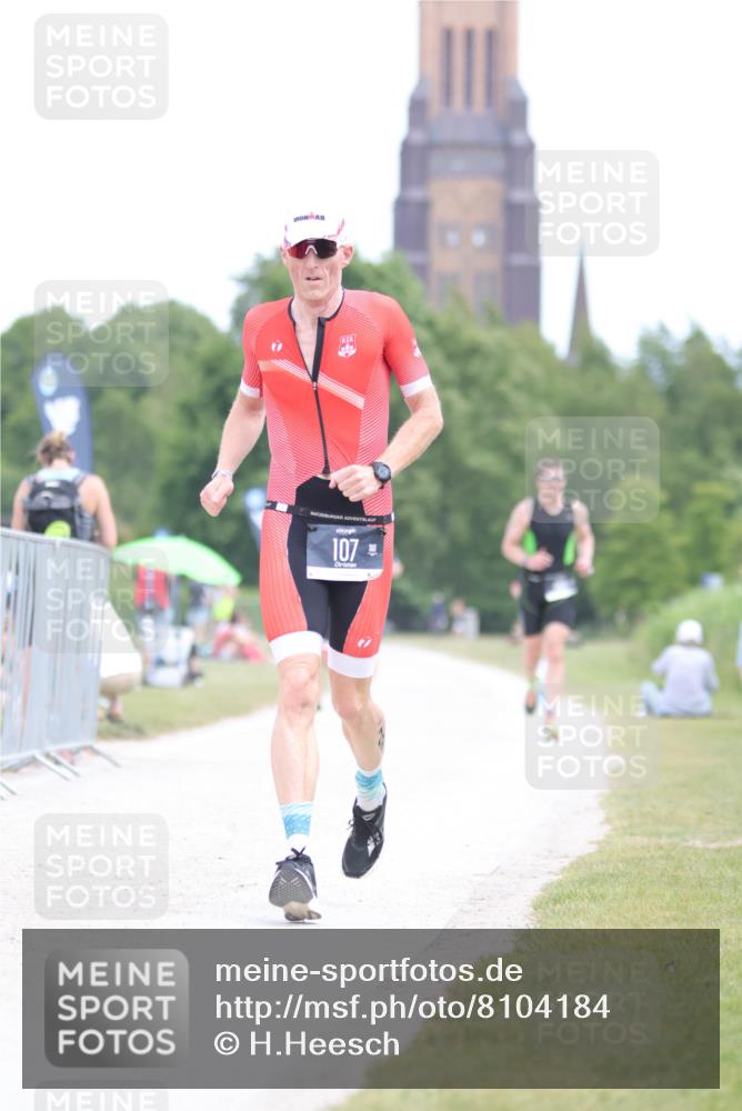 22.06.2025 - Viking Triathlon H.Heesch http://msf.ph/oto/8104184 22.06.2025 13:23:48 Laufen 107, 394 meine-sportfotos.de