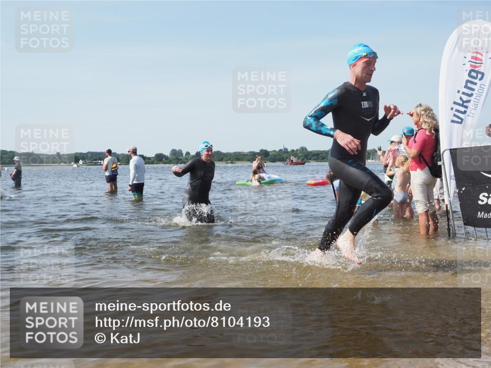 22.06.2025 - Viking Triathlon KatJ http://msf.ph/oto/8104193 22.06.2025 10:35:17 Schwimmen 139, 157, 204, 296, 320, 365, 395, 482, 508, 632, 660 meine-sportfotos.de