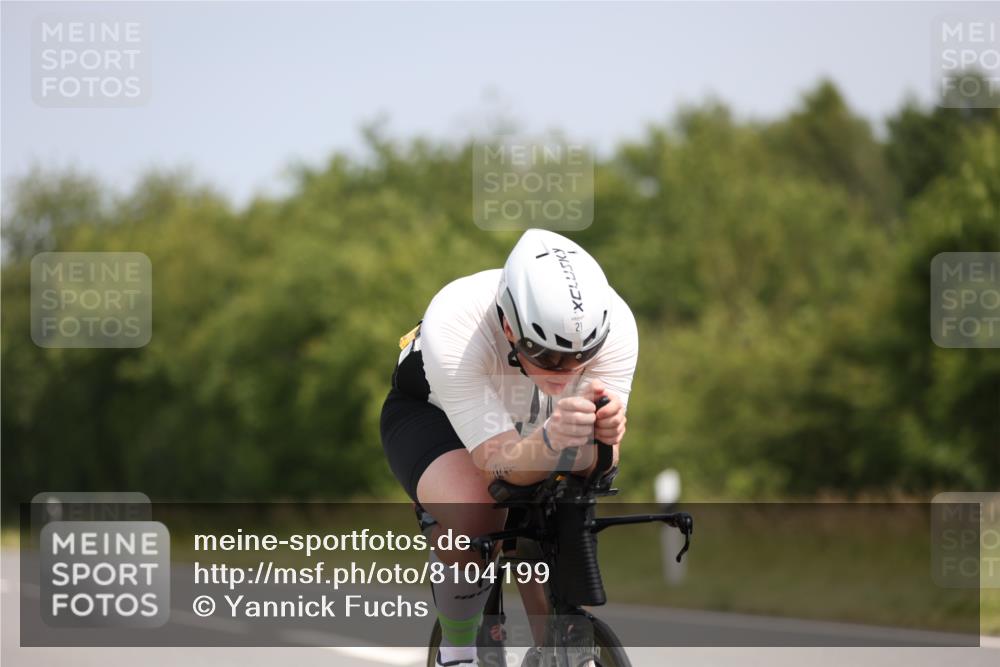 22.06.2025 - Viking Triathlon Yannick Fuchs http://msf.ph/oto/8104199 22.06.2025 12:07:30 Radfahren 21, 382 meine-sportfotos.de