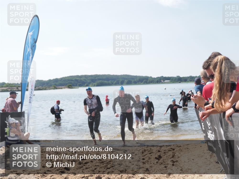 22.06.2025 - Viking Triathlon MichiJ http://msf.ph/oto/8104212 22.06.2025 10:47:26 Schwimmen 23, 74, 76, 267, 421, 547 meine-sportfotos.de