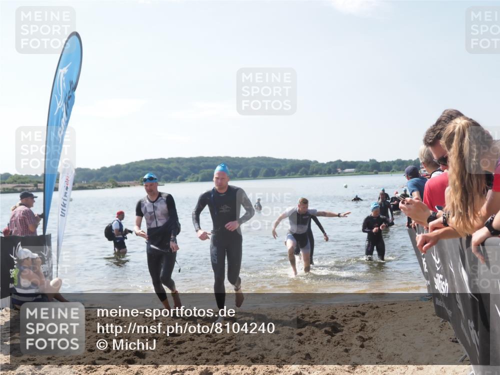 22.06.2025 - Viking Triathlon MichiJ http://msf.ph/oto/8104240 22.06.2025 10:47:27 Schwimmen 23, 74, 76, 183, 267, 421, 547 meine-sportfotos.de