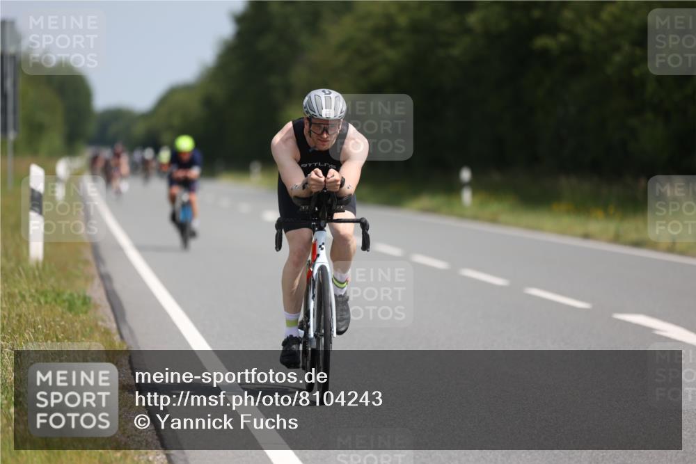 22.06.2025 - Viking Triathlon Yannick Fuchs http://msf.ph/oto/8104243 22.06.2025 11:27:56 Radfahren 86, 180, 222, 513 meine-sportfotos.de