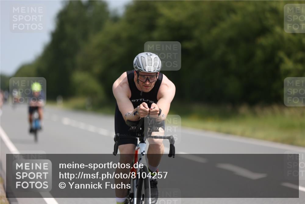 22.06.2025 - Viking Triathlon Yannick Fuchs http://msf.ph/oto/8104257 22.06.2025 11:27:57 Radfahren 86, 180, 222, 513, 639 meine-sportfotos.de