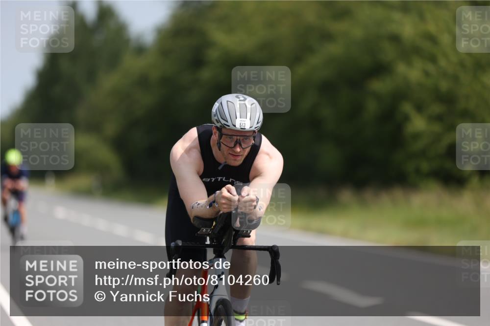 22.06.2025 - Viking Triathlon Yannick Fuchs http://msf.ph/oto/8104260 22.06.2025 11:27:57 Radfahren 86, 180, 222, 513, 639 meine-sportfotos.de