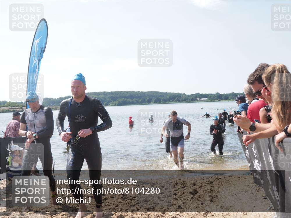 22.06.2025 - Viking Triathlon MichiJ http://msf.ph/oto/8104280 22.06.2025 10:47:28 Schwimmen 23, 74, 76, 183, 267, 421, 547, 606 meine-sportfotos.de