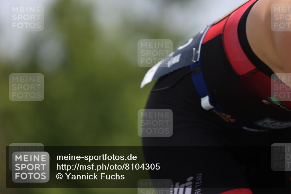 22.06.2025 - Viking Triathlon Yannick Fuchs http://msf.ph/oto/8104305 22.06.2025 12:07:38 Radfahren 11, 33, 97, 179, 382, 420, 556 meine-sportfotos.de