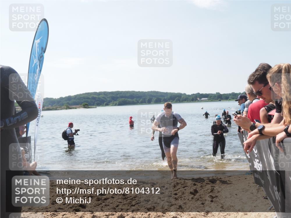 22.06.2025 - Viking Triathlon MichiJ http://msf.ph/oto/8104312 22.06.2025 10:47:29 Schwimmen 23, 76, 183, 267, 547, 606 meine-sportfotos.de