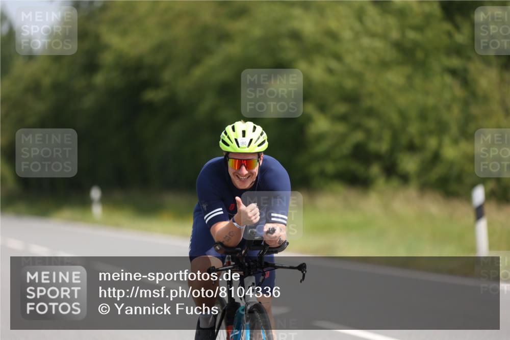 22.06.2025 - Viking Triathlon Yannick Fuchs http://msf.ph/oto/8104336 22.06.2025 11:28:00 Radfahren 86, 180, 454, 513, 639 meine-sportfotos.de