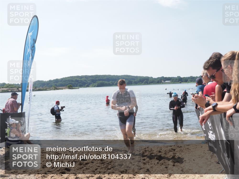 22.06.2025 - Viking Triathlon MichiJ http://msf.ph/oto/8104337 22.06.2025 10:47:30 Schwimmen 23, 76, 183, 261, 267, 547, 606 meine-sportfotos.de