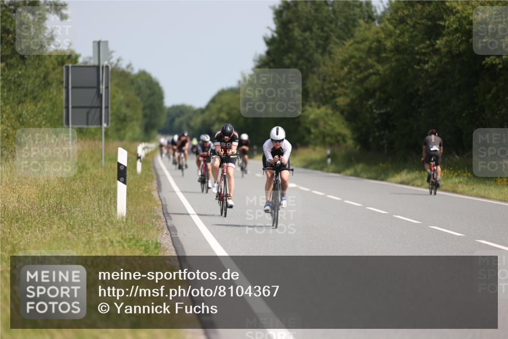 22.06.2025 - Viking Triathlon Yannick Fuchs http://msf.ph/oto/8104367 22.06.2025 11:28:03 Radfahren 86, 180, 266, 433, 454, 639 meine-sportfotos.de