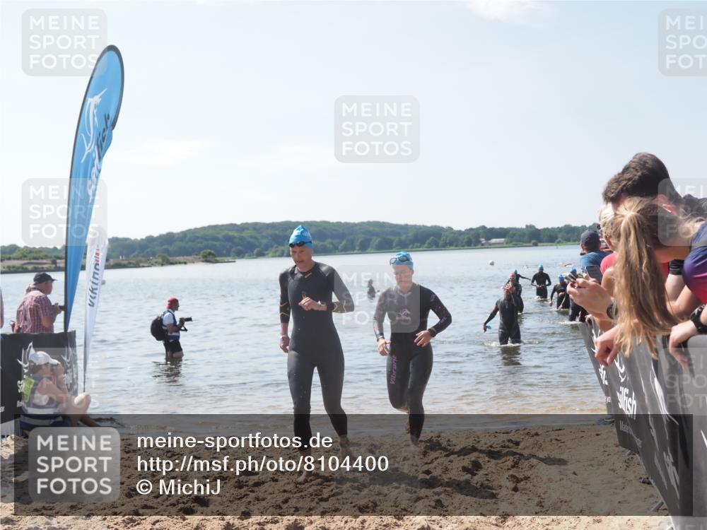 22.06.2025 - Viking Triathlon MichiJ http://msf.ph/oto/8104400 22.06.2025 10:47:32 Schwimmen 23, 71, 183, 261, 267, 547, 606 meine-sportfotos.de