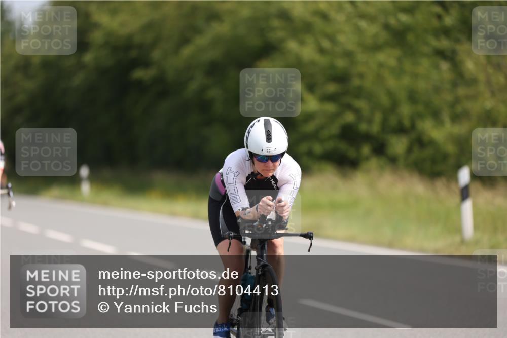 22.06.2025 - Viking Triathlon Yannick Fuchs http://msf.ph/oto/8104413 22.06.2025 11:28:06 Radfahren 86, 266, 331, 337, 433, 454, 459, 639 meine-sportfotos.de