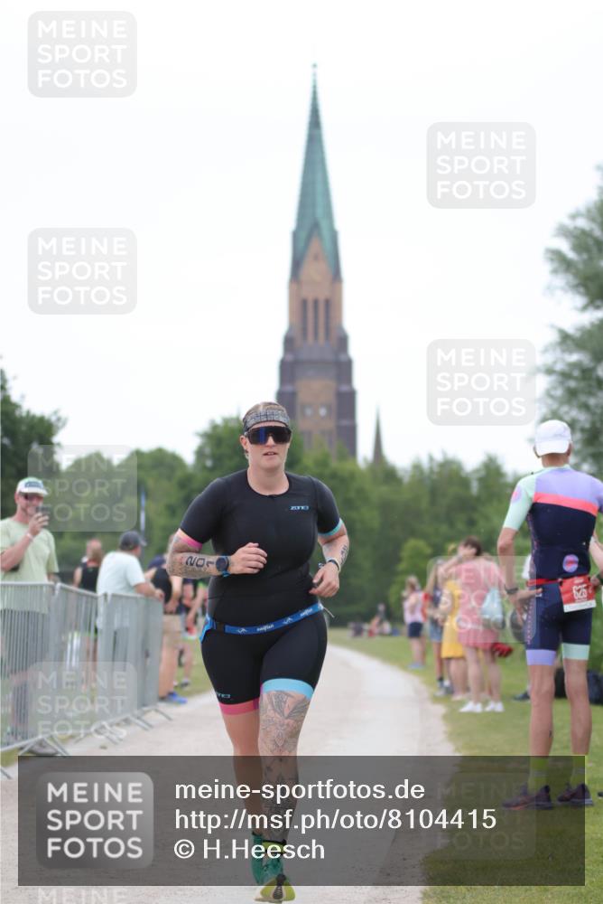 22.06.2025 - Viking Triathlon H.Heesch http://msf.ph/oto/8104415 22.06.2025 15:55:39 Laufen 197, 201 meine-sportfotos.de