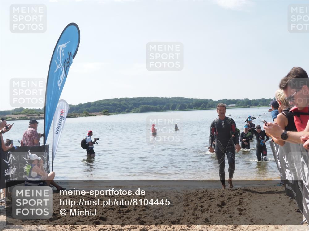 22.06.2025 - Viking Triathlon MichiJ http://msf.ph/oto/8104445 22.06.2025 10:47:41 Schwimmen 23, 71, 84, 183, 261, 285, 452, 606 meine-sportfotos.de