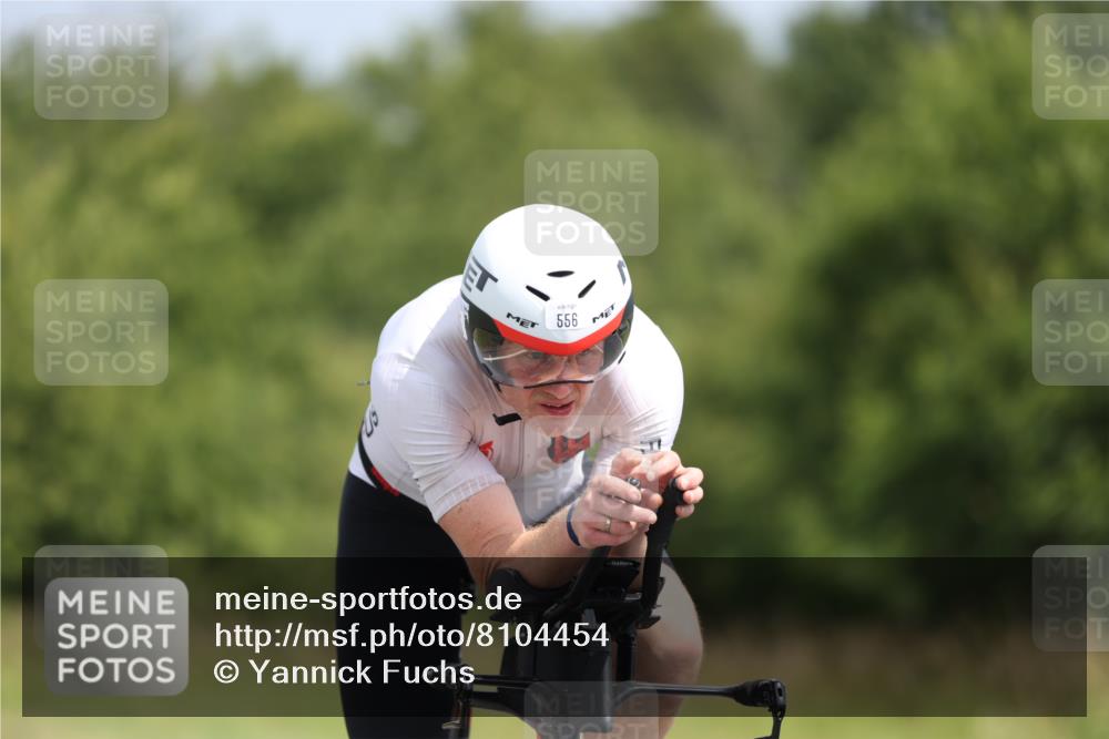 22.06.2025 - Viking Triathlon Yannick Fuchs http://msf.ph/oto/8104454 22.06.2025 12:07:48 Radfahren 97, 396, 556 meine-sportfotos.de
