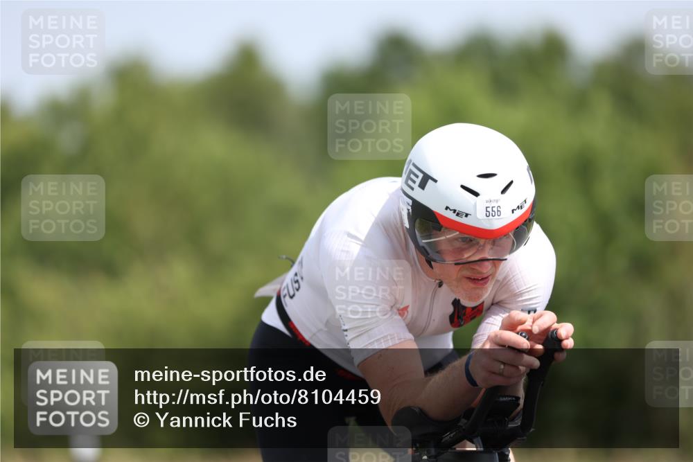 22.06.2025 - Viking Triathlon Yannick Fuchs http://msf.ph/oto/8104459 22.06.2025 12:07:49 Radfahren 97, 396, 556 meine-sportfotos.de