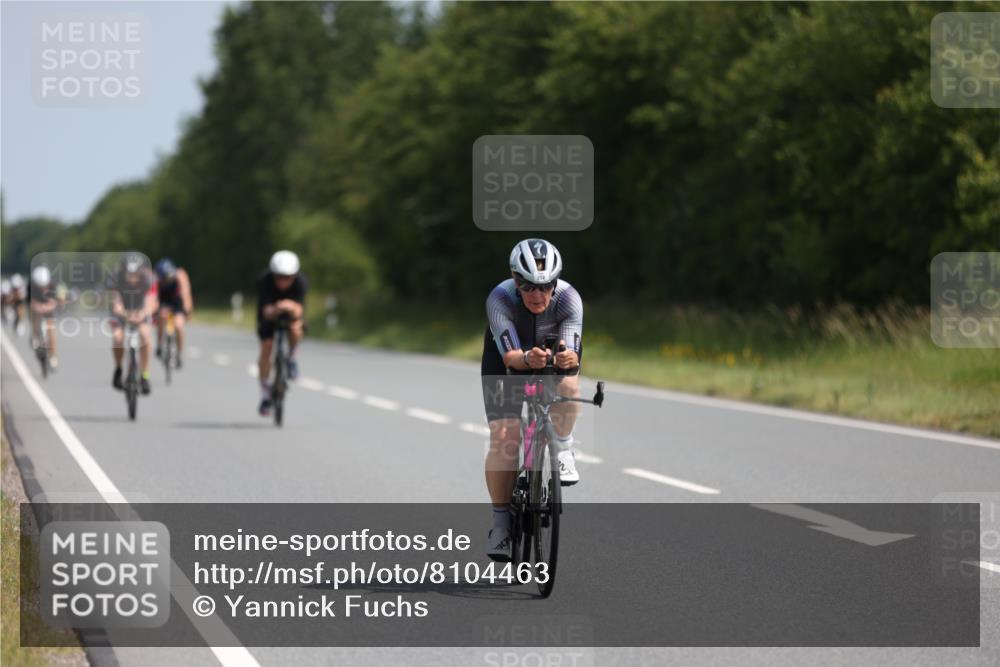 22.06.2025 - Viking Triathlon Yannick Fuchs http://msf.ph/oto/8104463 22.06.2025 11:28:08 Radfahren 86, 266, 331, 337, 433, 454, 459, 639 meine-sportfotos.de