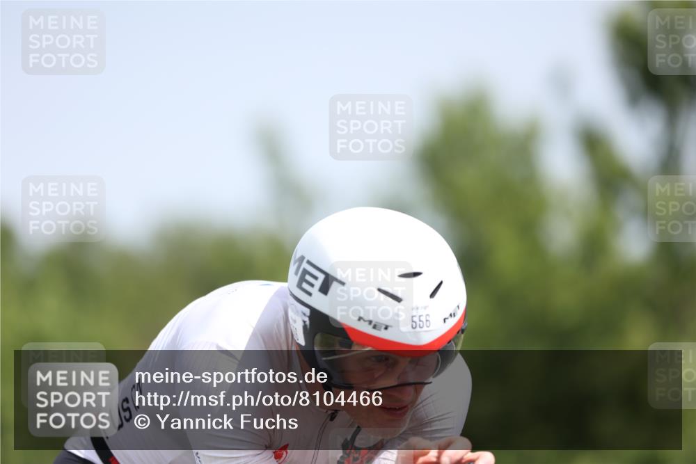 22.06.2025 - Viking Triathlon Yannick Fuchs http://msf.ph/oto/8104466 22.06.2025 12:07:49 Radfahren 97, 396, 556 meine-sportfotos.de