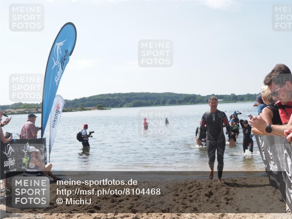 22.06.2025 - Viking Triathlon MichiJ http://msf.ph/oto/8104468 22.06.2025 10:47:41 Schwimmen 23, 71, 84, 183, 261, 285, 452, 606 meine-sportfotos.de