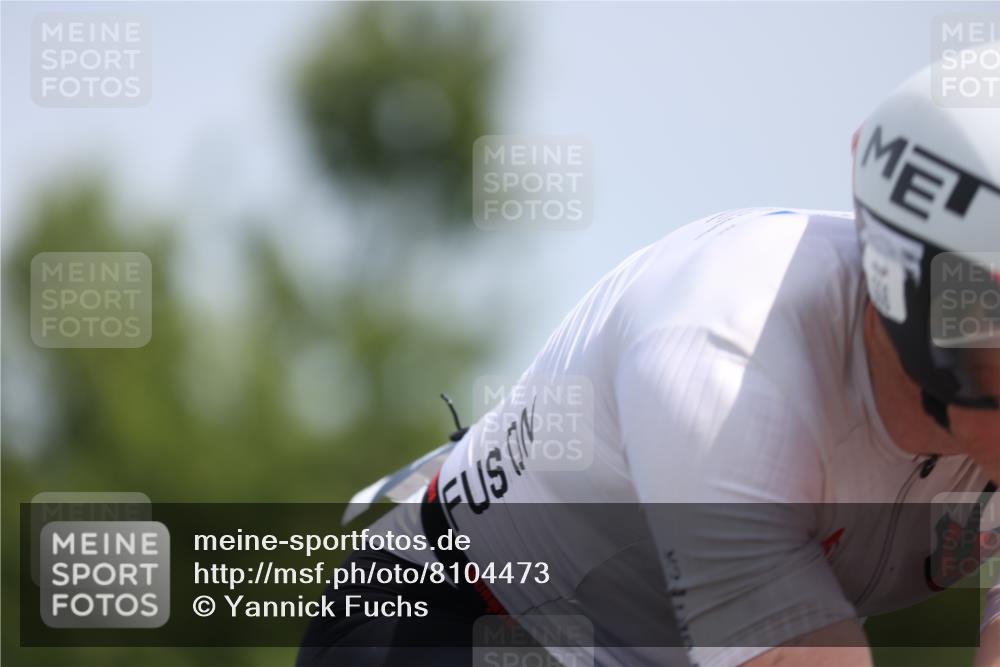 22.06.2025 - Viking Triathlon Yannick Fuchs http://msf.ph/oto/8104473 22.06.2025 12:07:49 Radfahren 97, 396, 556 meine-sportfotos.de