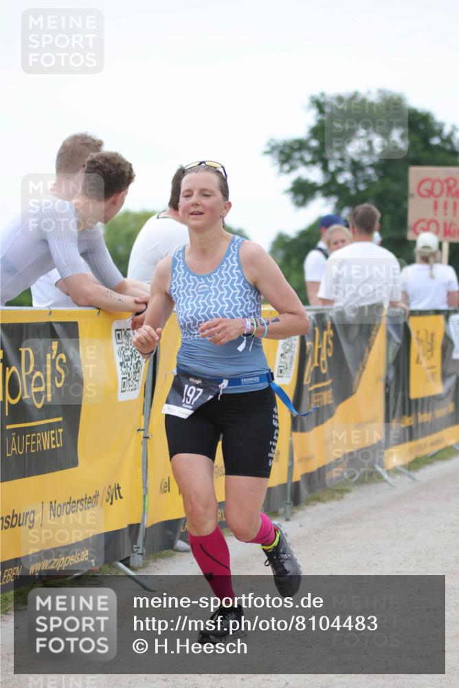22.06.2025 - Viking Triathlon H.Heesch http://msf.ph/oto/8104483 22.06.2025 15:55:45 Laufen 197, 201 meine-sportfotos.de
