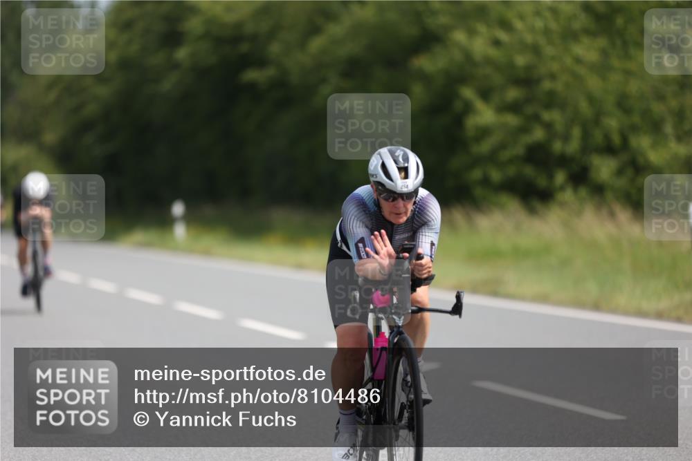 22.06.2025 - Viking Triathlon Yannick Fuchs http://msf.ph/oto/8104486 22.06.2025 11:28:09 Radfahren 86, 266, 331, 337, 433, 454, 459, 639 meine-sportfotos.de