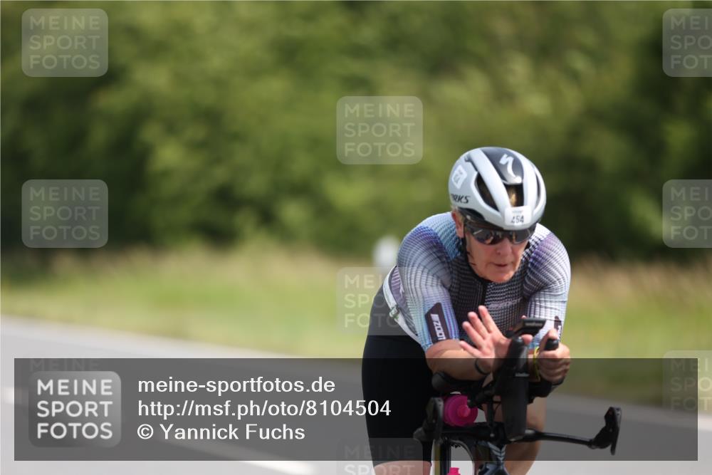 22.06.2025 - Viking Triathlon Yannick Fuchs http://msf.ph/oto/8104504 22.06.2025 11:28:10 Radfahren 86, 210, 266, 331, 337, 433, 454, 459, 639 meine-sportfotos.de