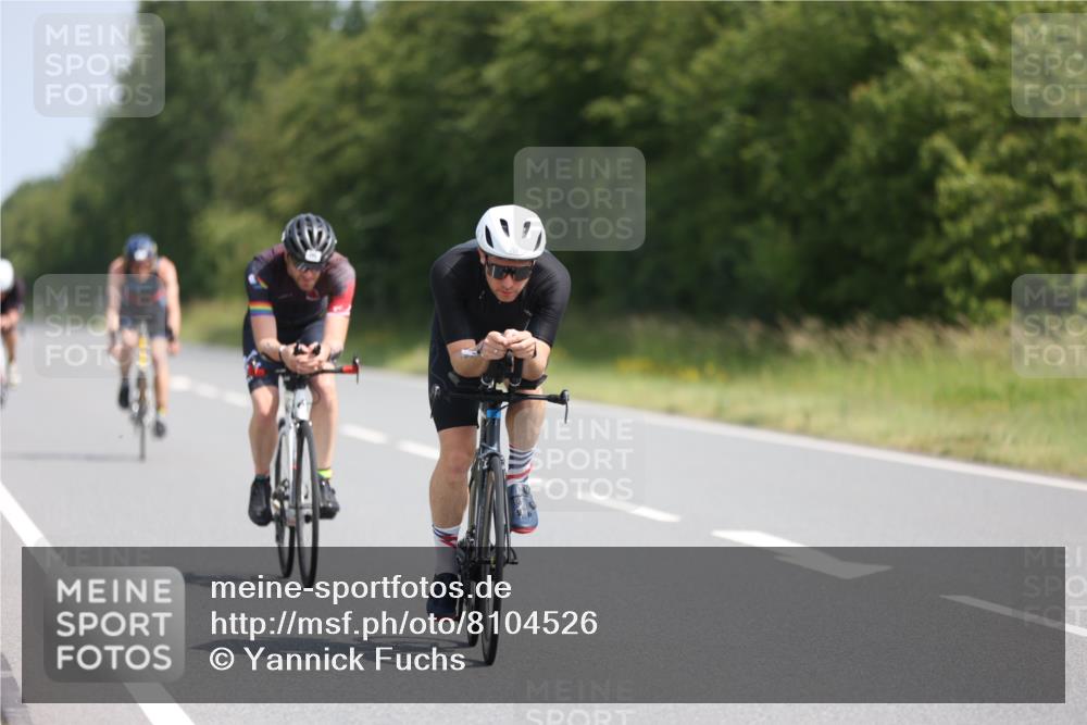 22.06.2025 - Viking Triathlon Yannick Fuchs http://msf.ph/oto/8104526 22.06.2025 11:28:11 Radfahren 210, 266, 331, 337, 433, 454, 459, 639 meine-sportfotos.de